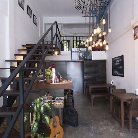 Bed and Breakfast Kama Bangkok Esterno foto