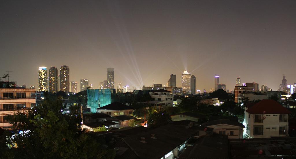 Bed and Breakfast Kama Bangkok Esterno foto