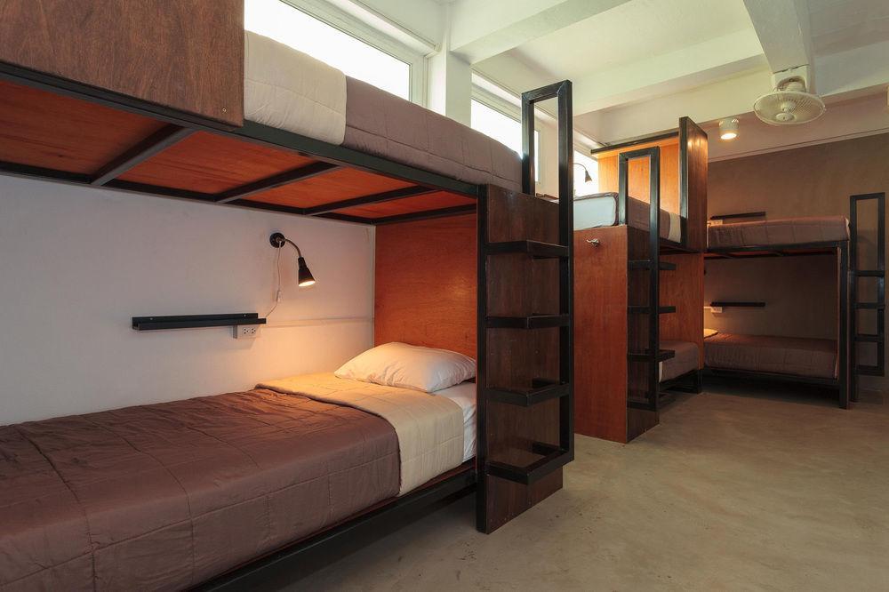 Bed and Breakfast Kama Bangkok Esterno foto